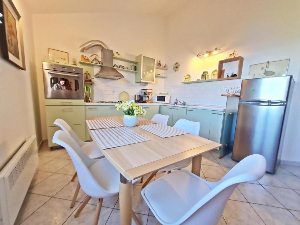 Apartment Ivana Borak 오미스 외부 사진